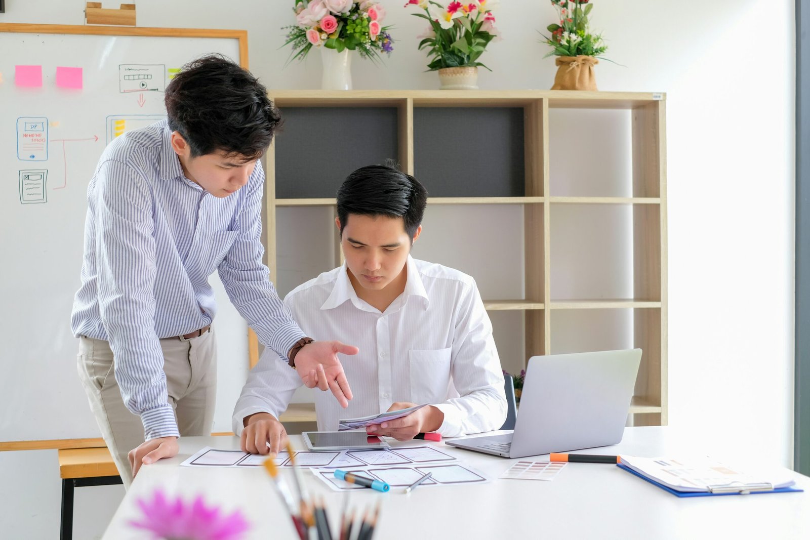 A Mid-Level Manager’s Guide to Thriving During Reorganization